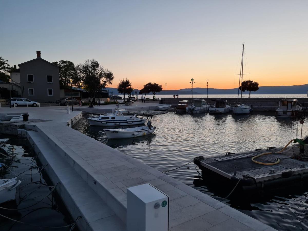 My Paradies - Njivice Studio**** Εξωτερικό φωτογραφία